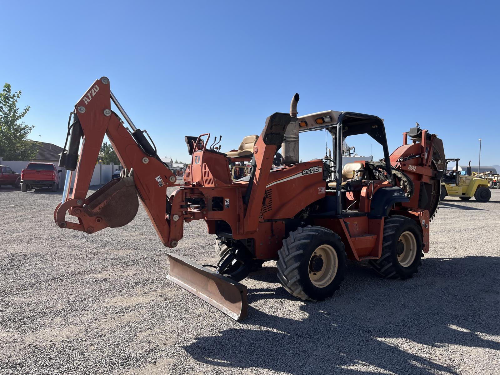 DITCH WITCH RT115H